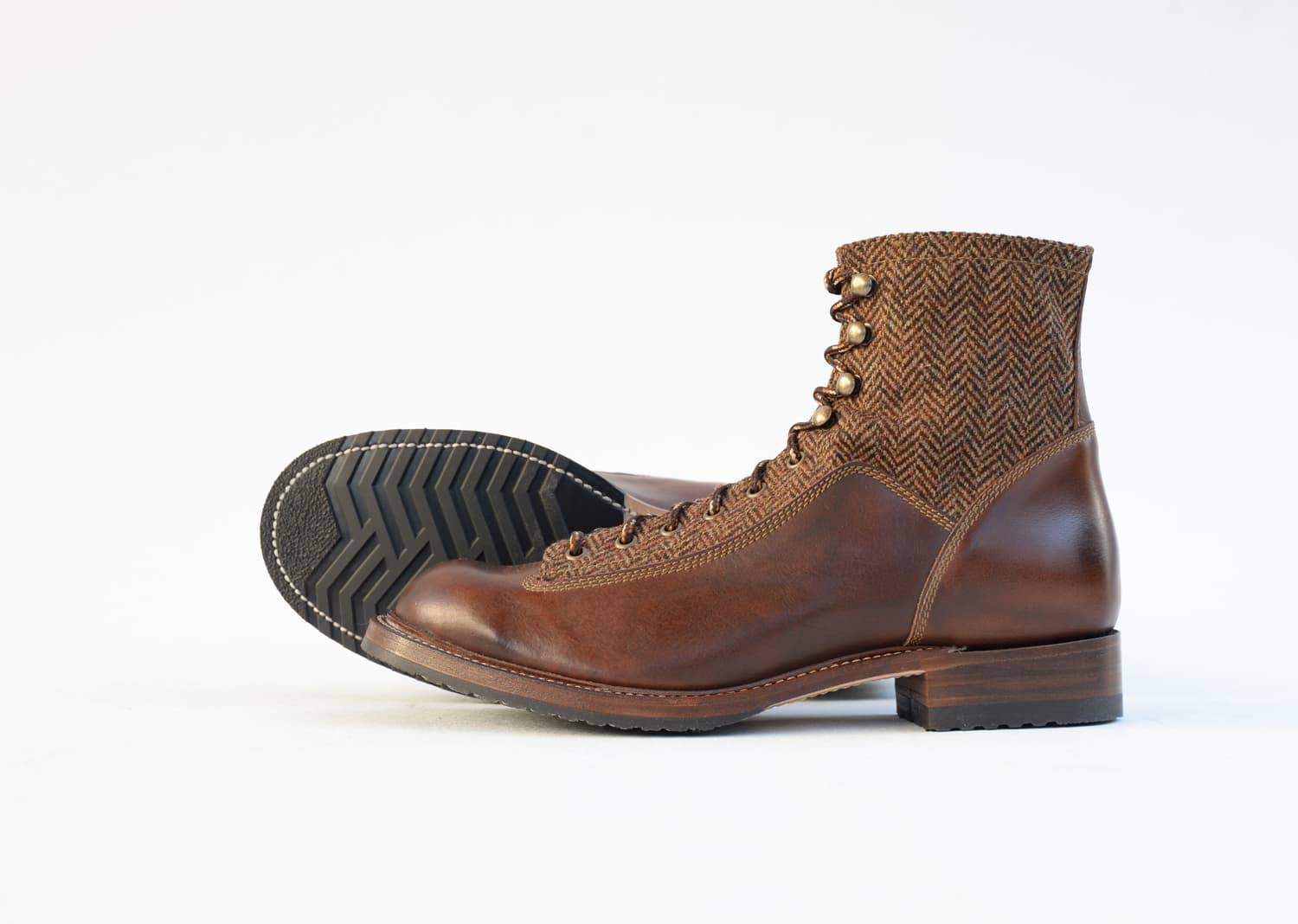 quartermaster-tweed-sides-sole